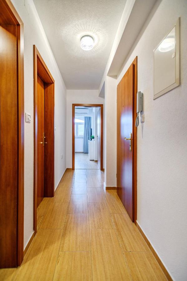 Comfort Apartments In Peaceful Area Zadar - With Garden ภายนอก รูปภาพ