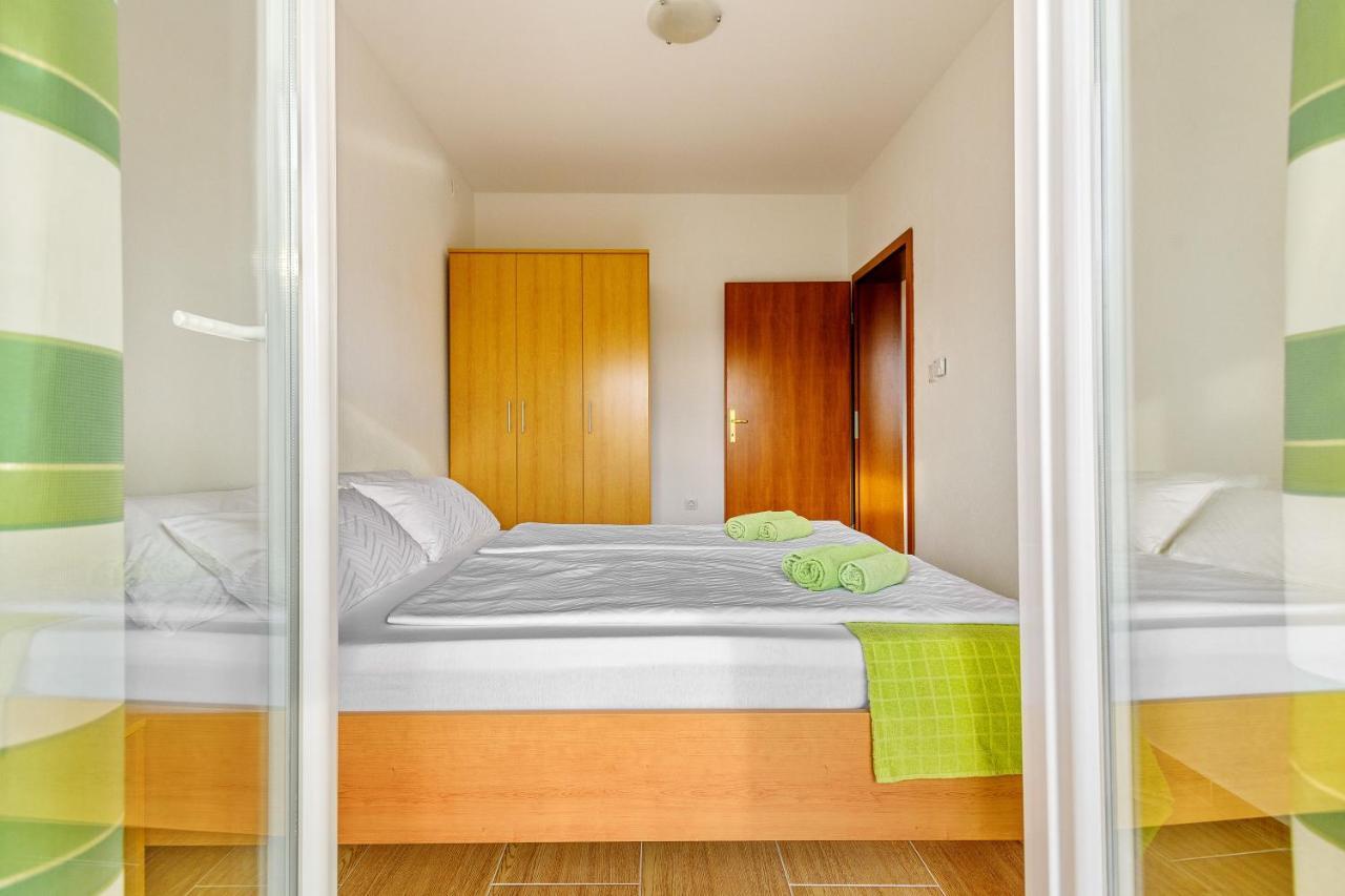 Comfort Apartments In Peaceful Area Zadar - With Garden ภายนอก รูปภาพ
