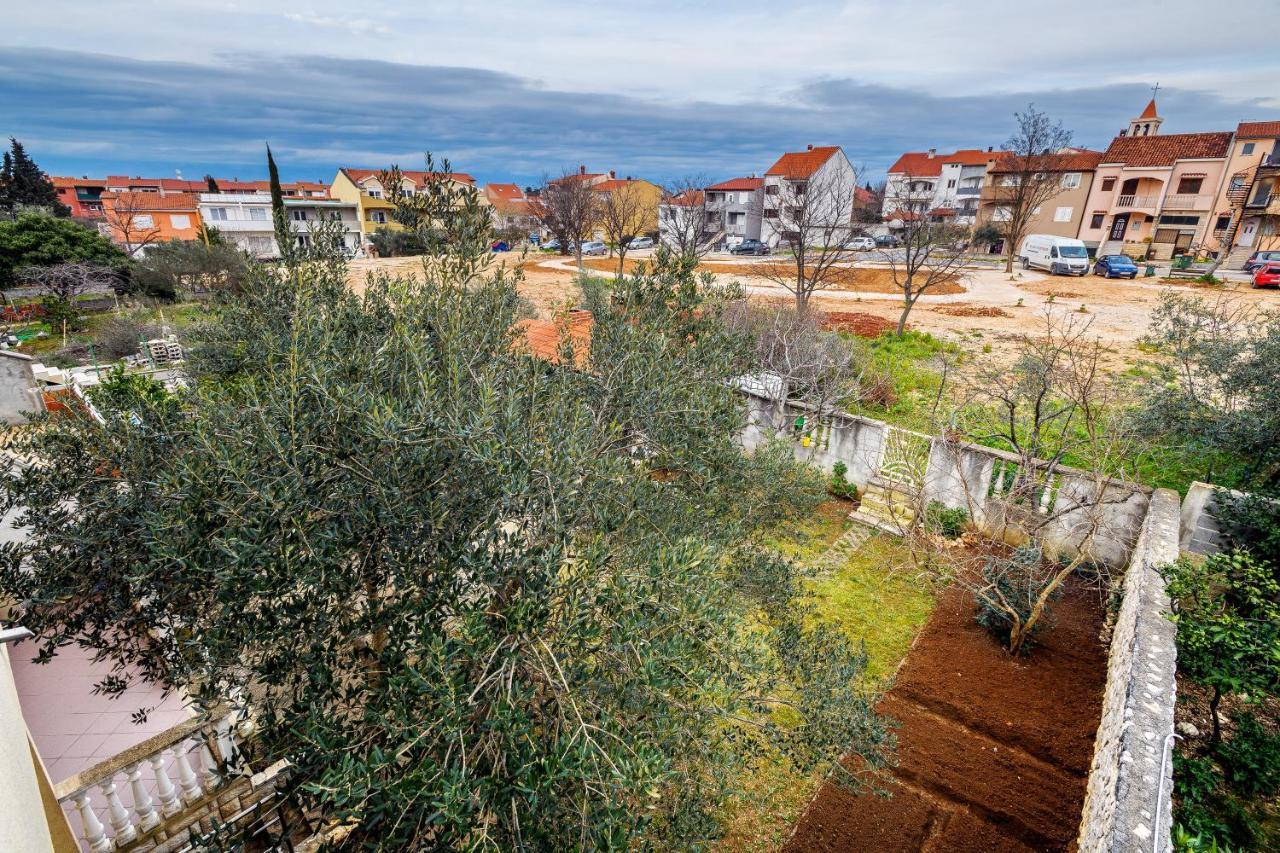 Comfort Apartments In Peaceful Area Zadar - With Garden ภายนอก รูปภาพ