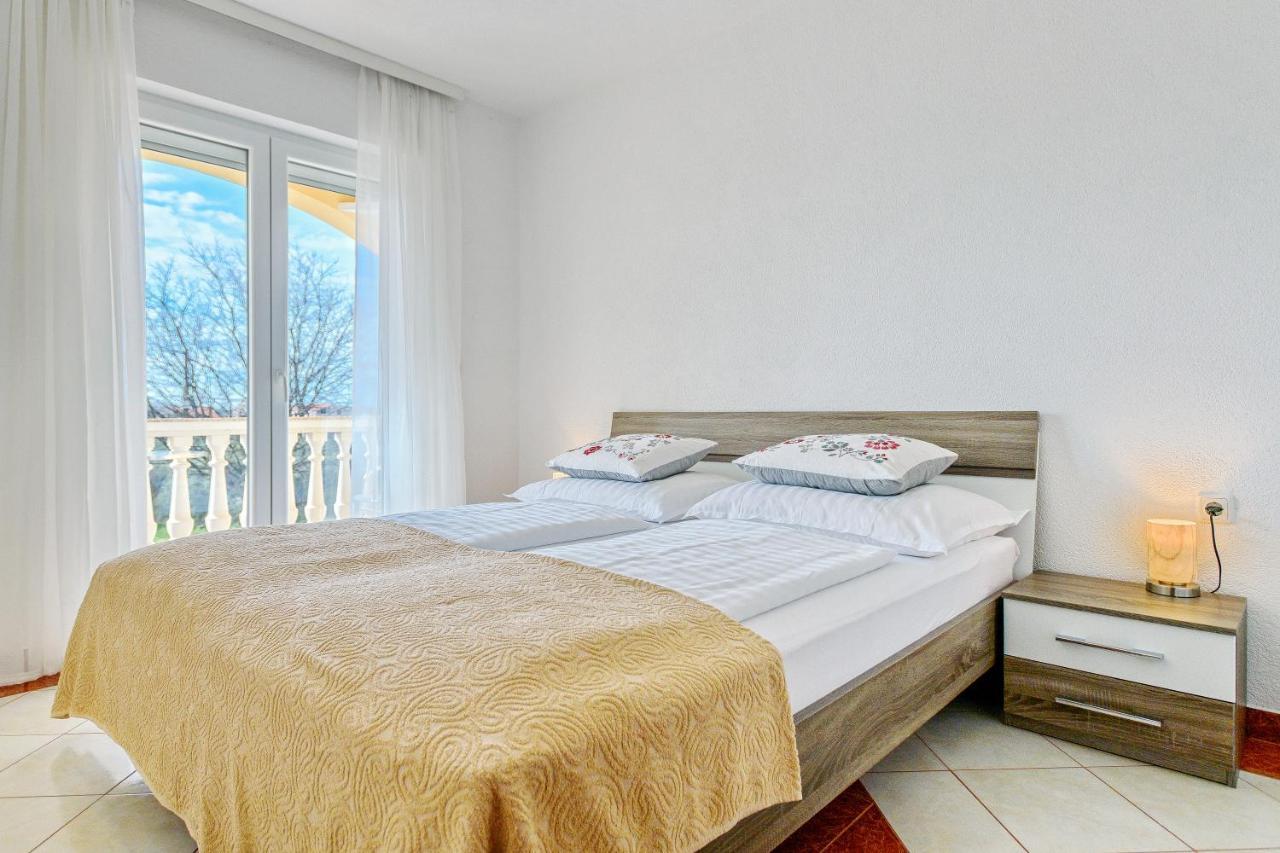 Comfort Apartments In Peaceful Area Zadar - With Garden ภายนอก รูปภาพ