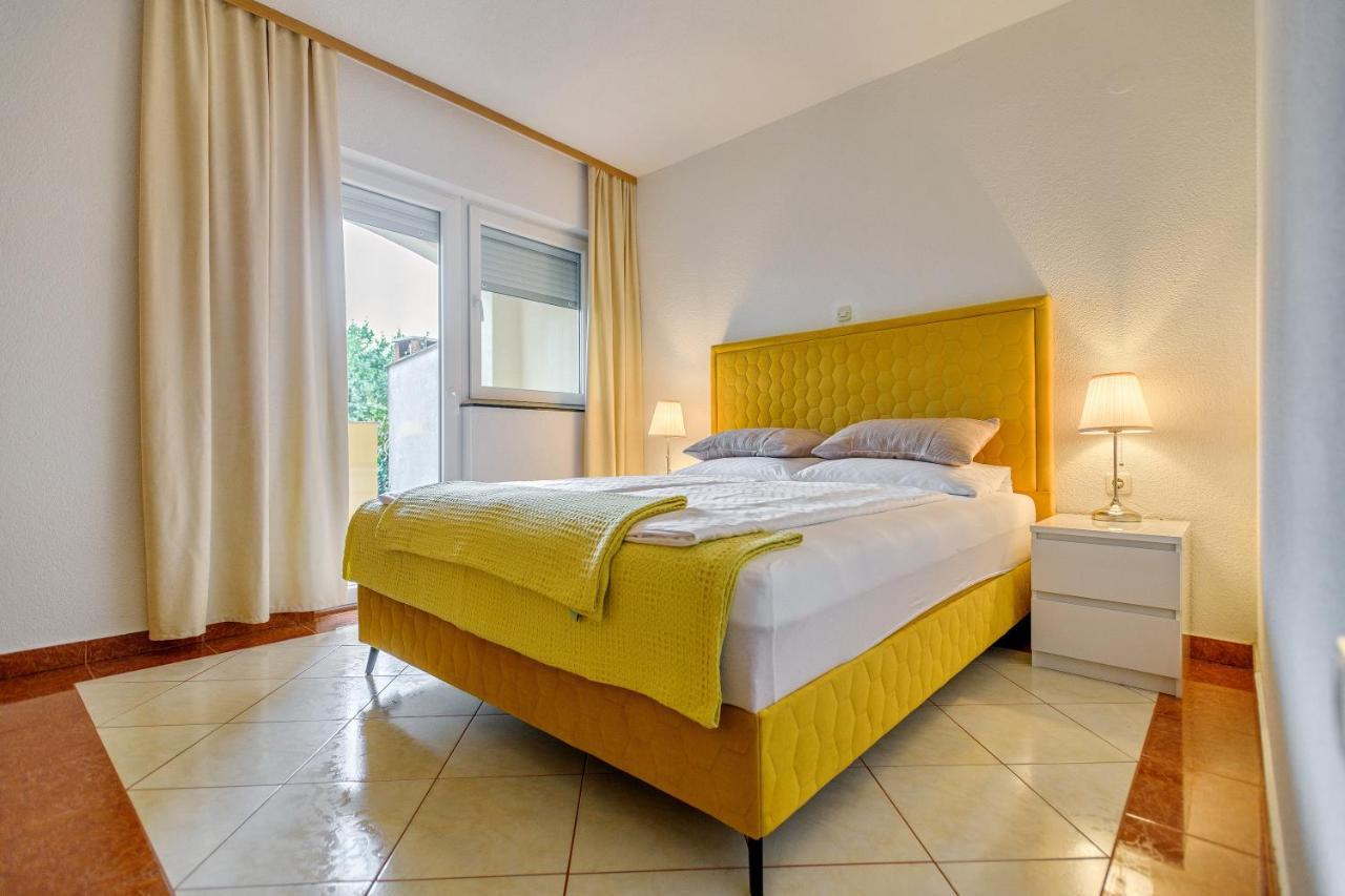 Comfort Apartments In Peaceful Area Zadar - With Garden ภายนอก รูปภาพ